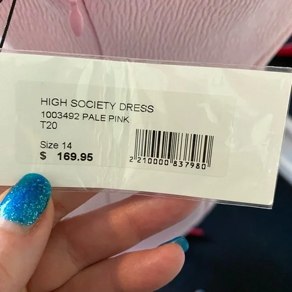 Size 12-14, Sheike soft baby pink sleeveless formal/evening dress lined - Picture 13 of 14